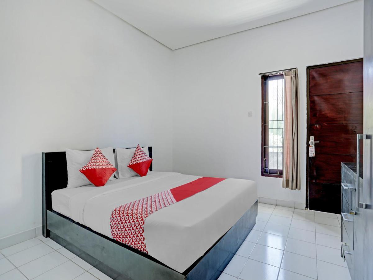 Oyo 90456 Moh Yamin Residence Balian ภายนอก รูปภาพ